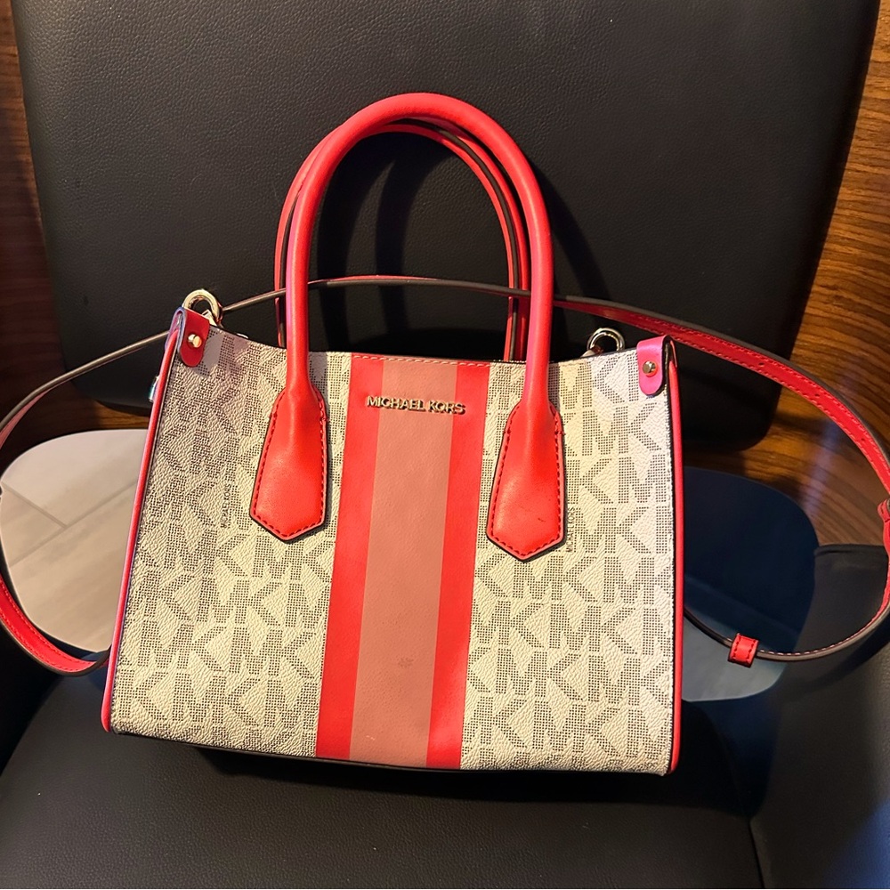 Michael Kors Mercer Medium Satchel Messenger Bag MK Fuchsia Pink